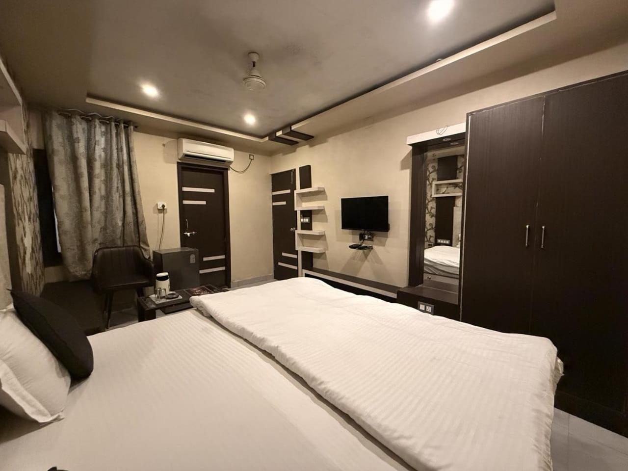 Rajkamal Palace - Near Kashi Vishwanath Temple Varanasi Dış mekan fotoğraf